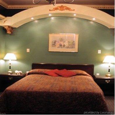 Hotel 7 Saisons Montreal Bilik gambar