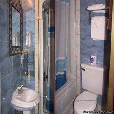 Hotel 7 Saisons Montreal Bilik gambar